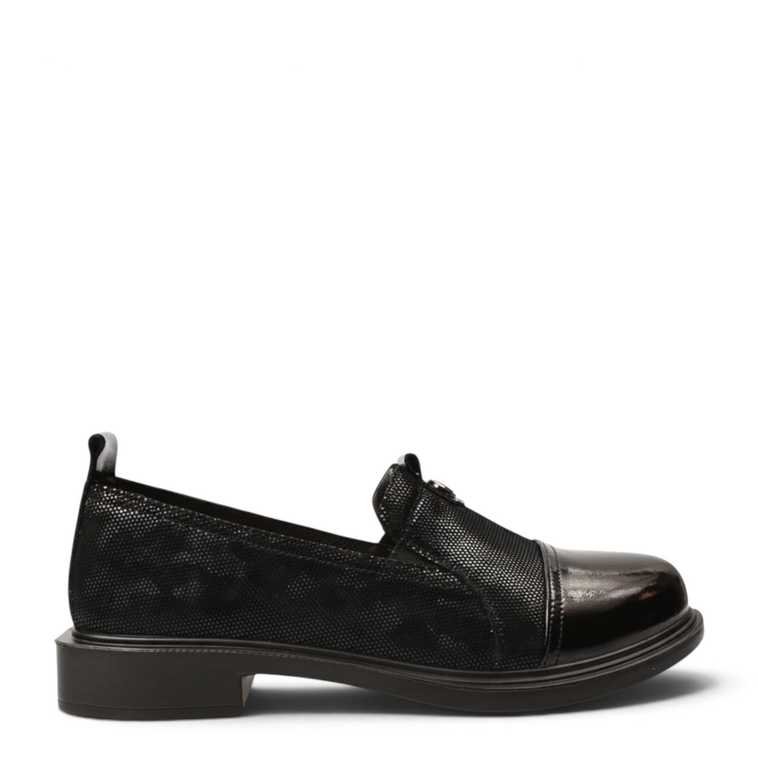 ada-shoes.ro Pass Collection black casual slip-on shoes with textured leather and a patent leather toe cap
