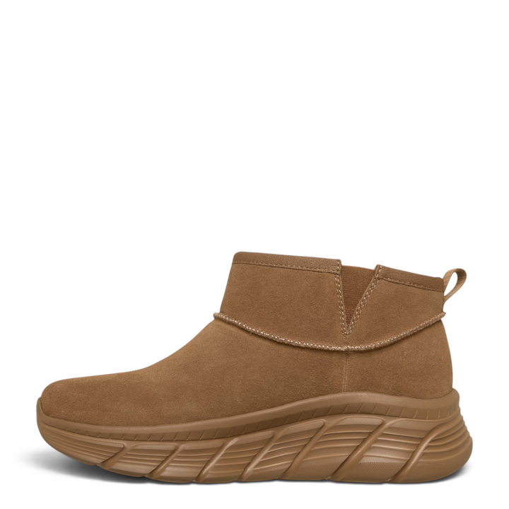 ada-shoes.ro Skechers Bobs B Flex Hi brown suede ankle boot with a thick textured rubber sole and elastic side panel