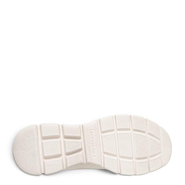ada-shoes.ro Skechers off-white sneaker outsole with textured grip pattern and embossed logo