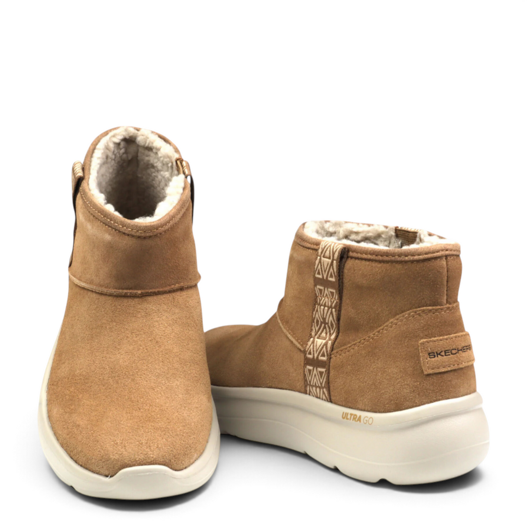 ada-shoes.ro Skechers chestnut suede slip-on winter booties with faux fur lining and geometric side detail