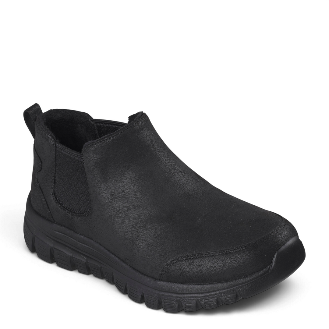 ada-shoes.ro Skechers Synergy Collab black Chelsea boots with faux leather upper, warm lining, and memory foam sole