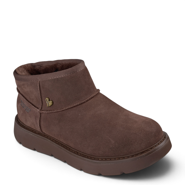 ada-shoes.ro Skechers Keepsakes chocolate brown suede ankle boots with faux fur lining and heart charm detail