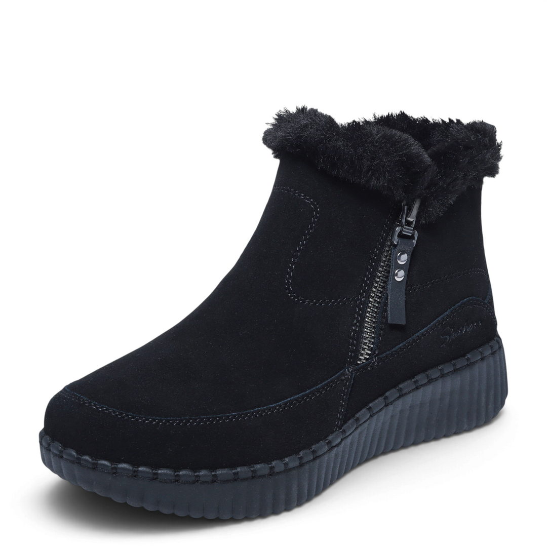 ada-shoes.ro Skechers Keeping Sweet black suede winter boots with faux fur collar, side zipper, and memory foam sole.