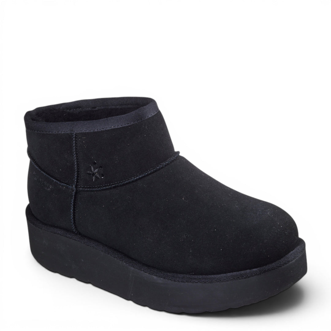 Skechers Keep Cozy