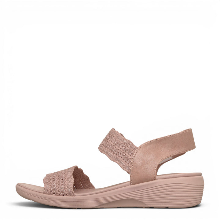 Skechers Arya Favorite Find