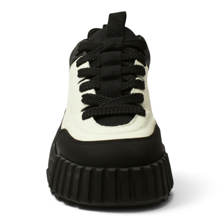 ada-shoes.ro Gryxx sneakers in black and white leather with a chunky ridged sole and lace-up closure