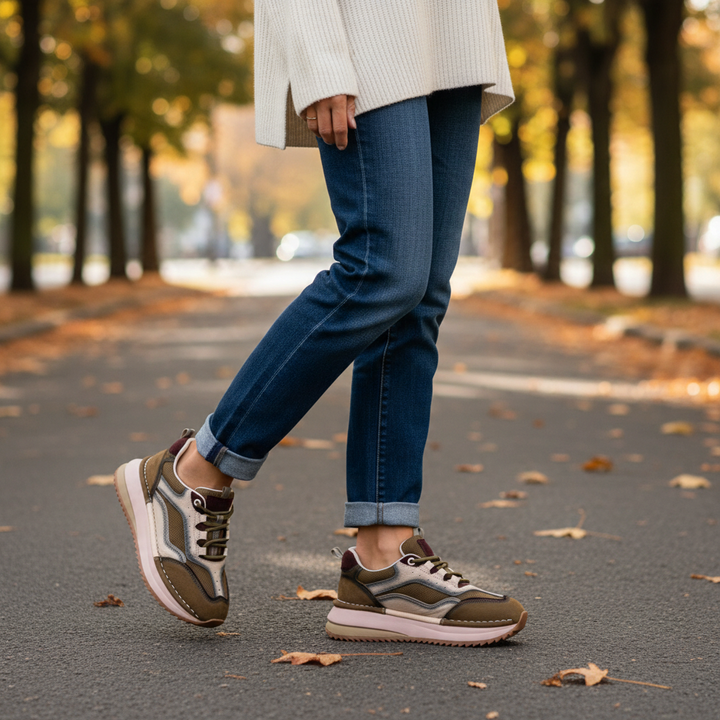 Anna Viotti Sneakers D111-S2456-M