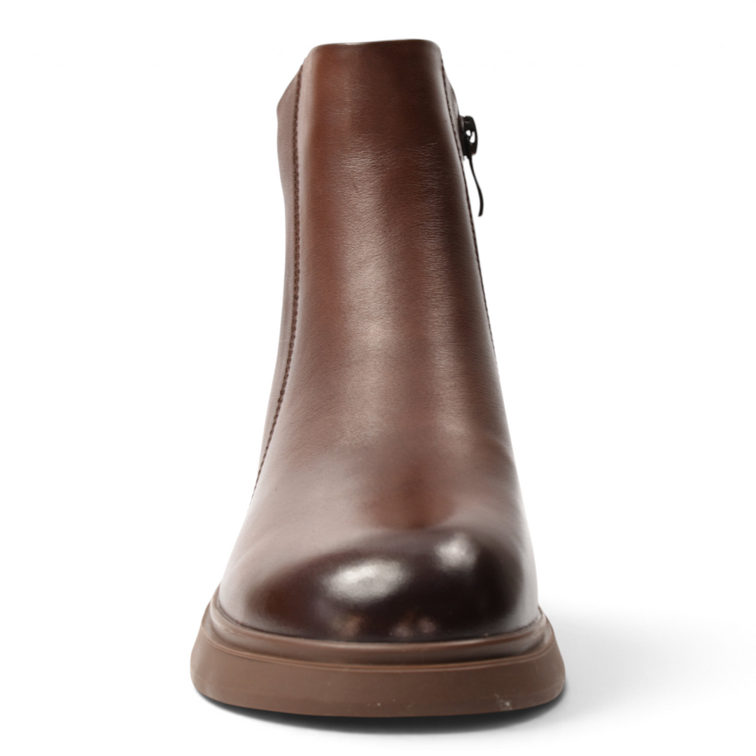 ada-shoes.ro M5295-M brown leather ankle boots with a side zipper and thick rubber sole
