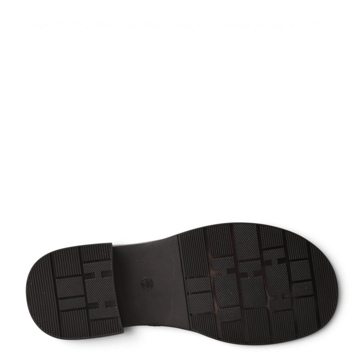Black rubber sole of an ada-shoes.ro boot featuring a textured, non-slip tread pattern for enhanced grip.