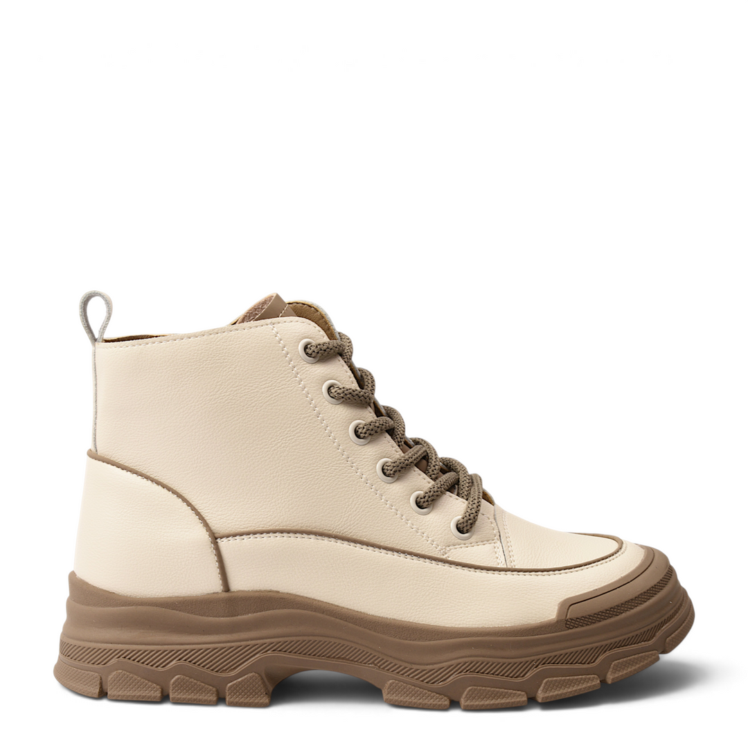ada-shoes.ro cream leather ankle boots with a chunky brown lug sole and lace-up design for a modern urban style