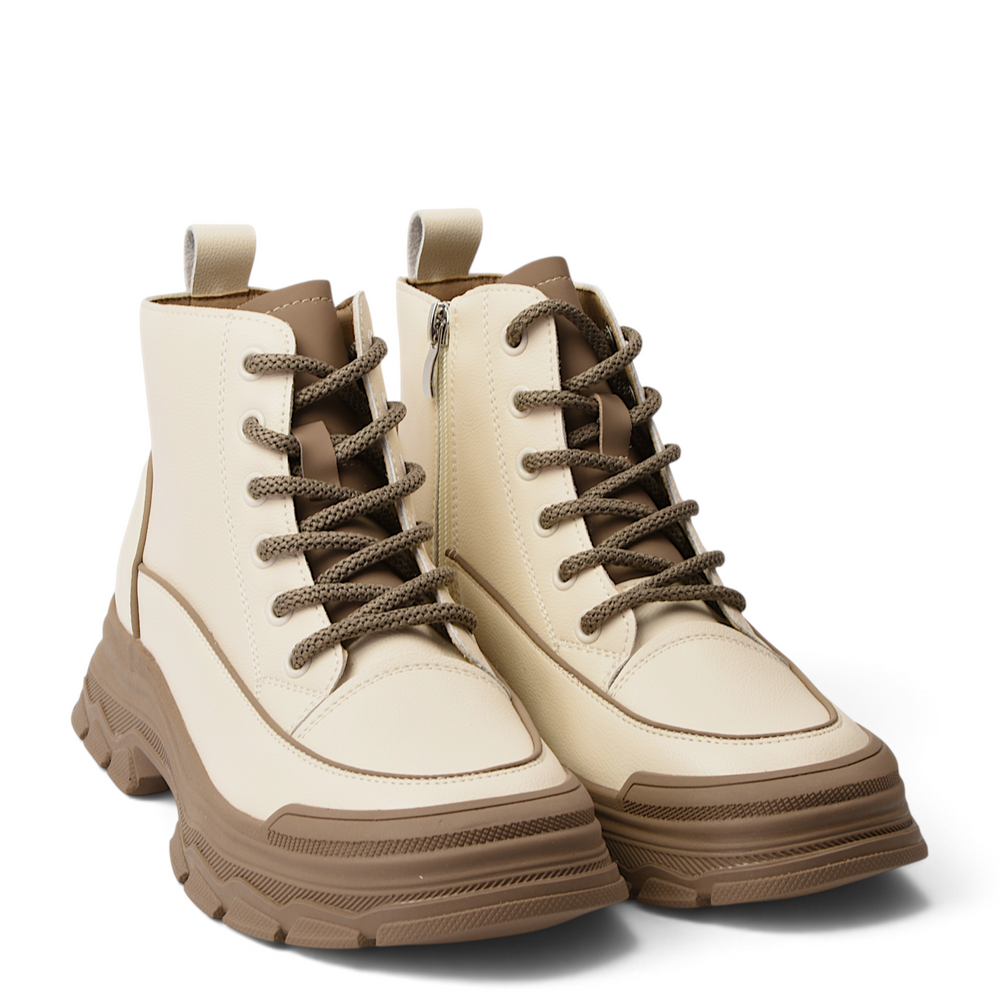 ada-shoes.ro cream leather chunky boots with brown laces and thick platform soles for a modern urban style