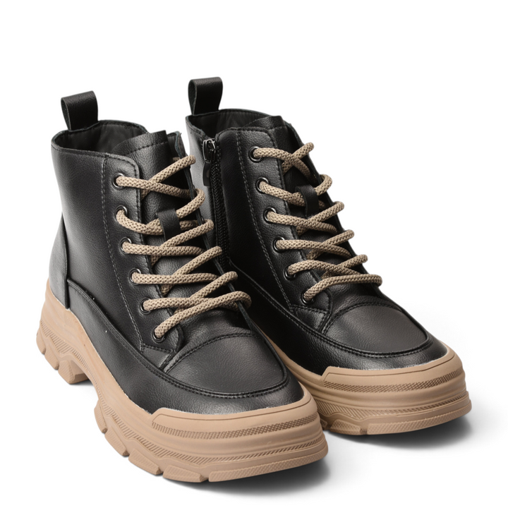 ada-shoes.ro black leather ankle boots with chunky beige soles and contrasting laces for a casual urban style