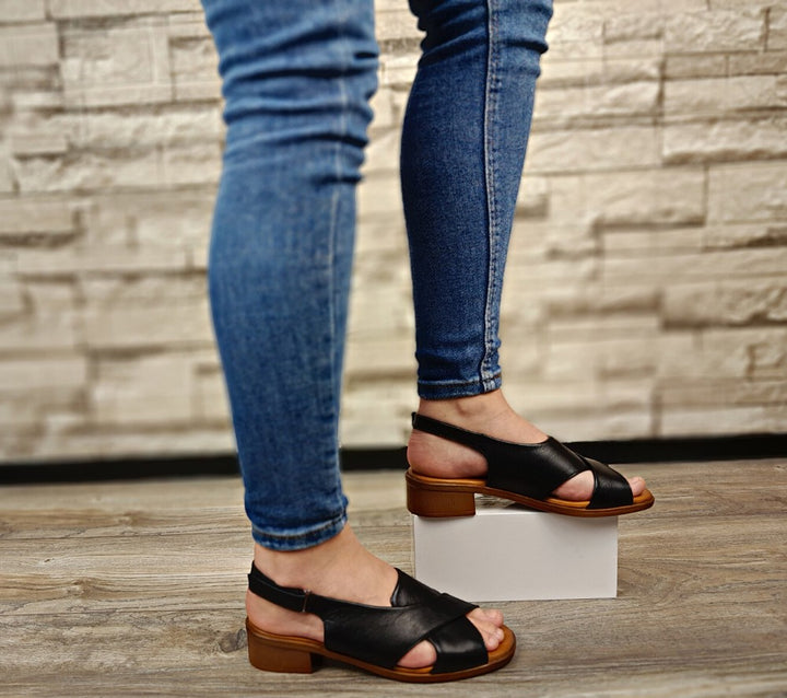 Anna Viotti Sandale Casual D42-6025