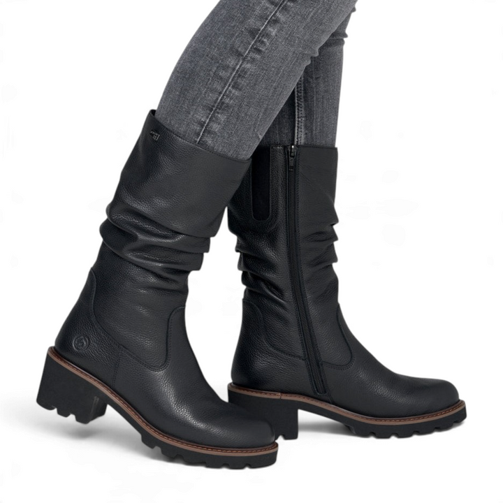 ada-shoes.ro Remonte black slouchy boots with remonteTEX waterproof membrane, block heel, and side zipper closure.