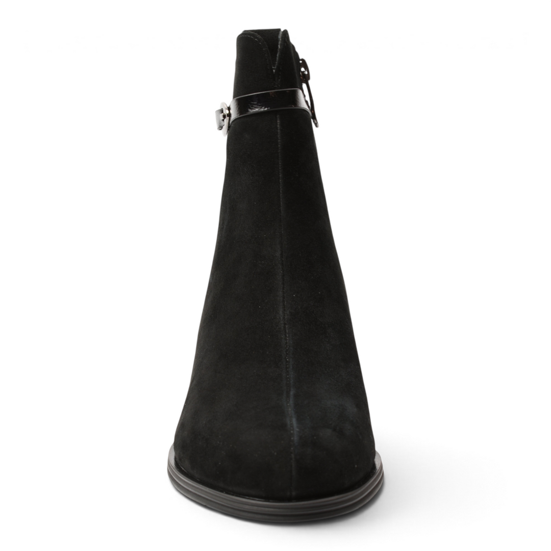 ada-shoes.ro Anna Viotti black suede ankle boots with a side zipper and rounded toe, front view