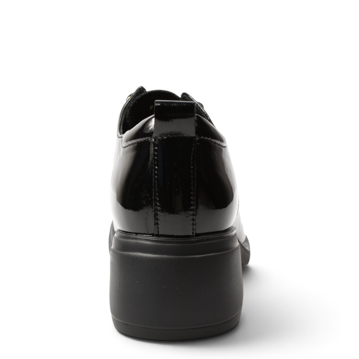 ada-shoes.ro Anna Viotti black patent leather casual shoes with a stable block heel, back view