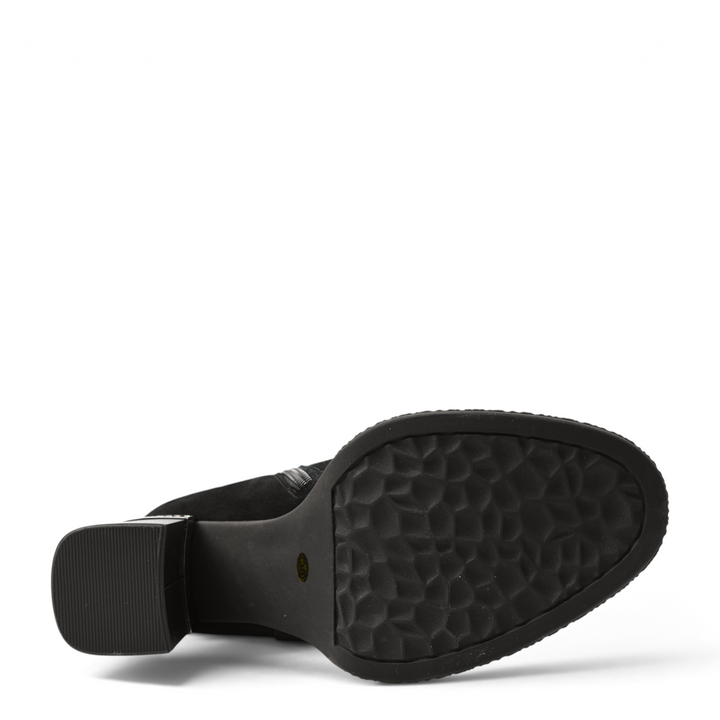 ada-shoes.ro black suede ankle boot showing the textured sole and stable block heel