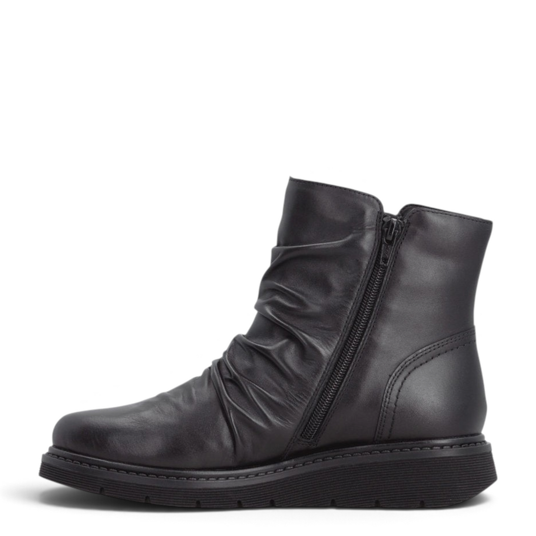 ada-shoes.ro Remonte D3981-00 black leather ankle boots with slouchy decorative folds and side zippers