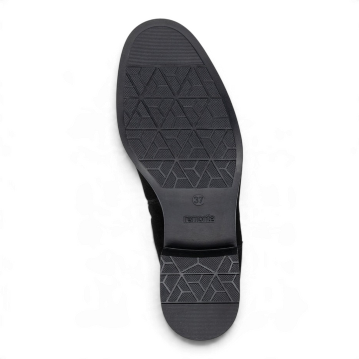 Black Rieker / Remonte D3U70-00 boot sole with a textured geometric pattern and low block heel from ada-shoes.ro