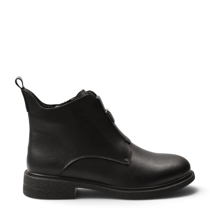 ada-shoes.ro black leather ankle boots with a low stable heel, side zipper, and pull tab for casual daily wear.