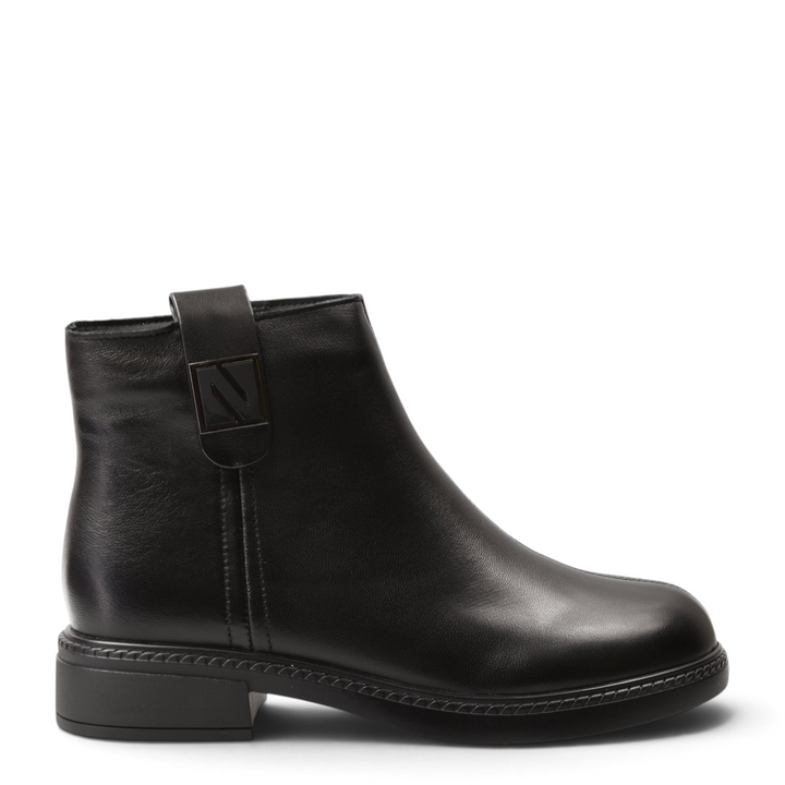 ada-shoes.ro black leather ankle boots with a side buckle detail and low block heel