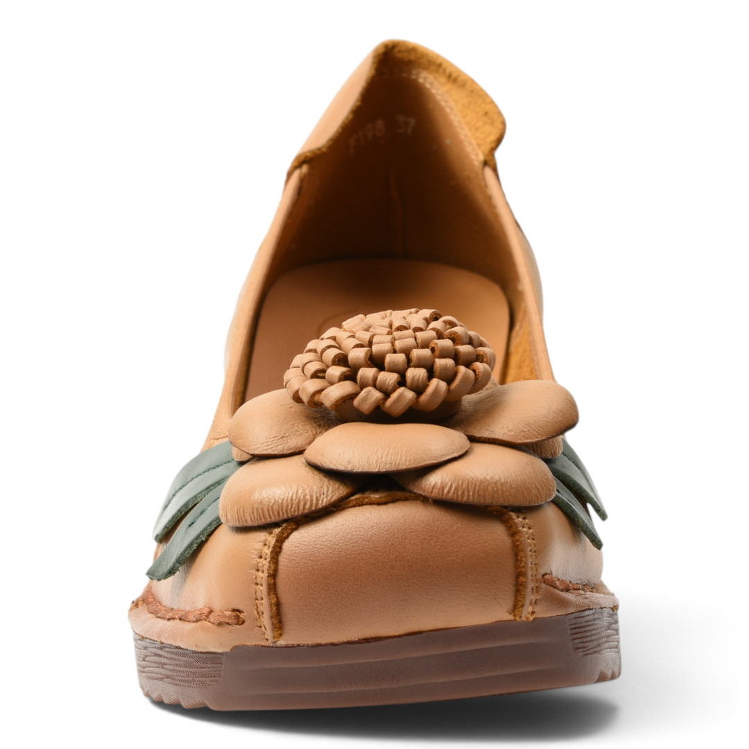 ada-shoes.ro Formazione camel leather casual shoes with 3D floral applique and orthopedic wedge sole