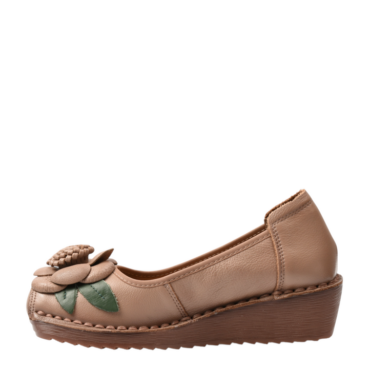 ada-shoes.ro Formazione beige leather wedge casual shoes with a 3D floral accent and green leaf detail on the toe.