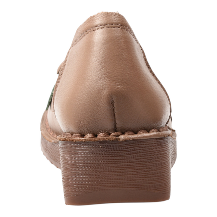 ada-shoes.ro Formazione F198-B beige leather casual wedge shoe, back view showing the textured sole and stitching.