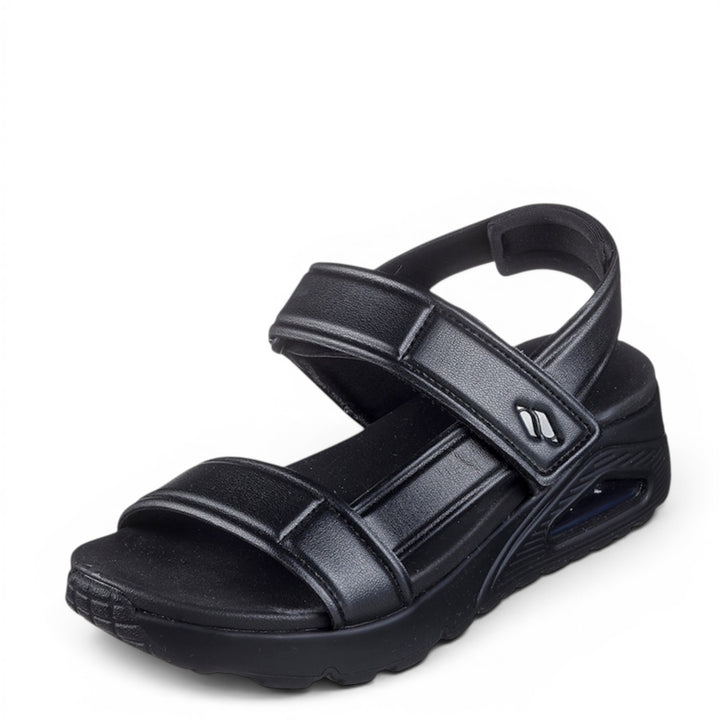 Skechers Street