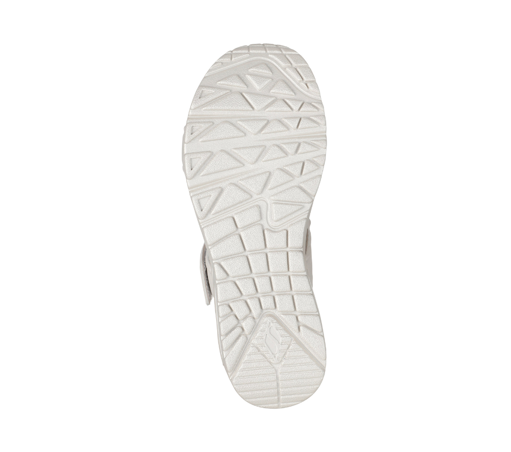 Skechers Street