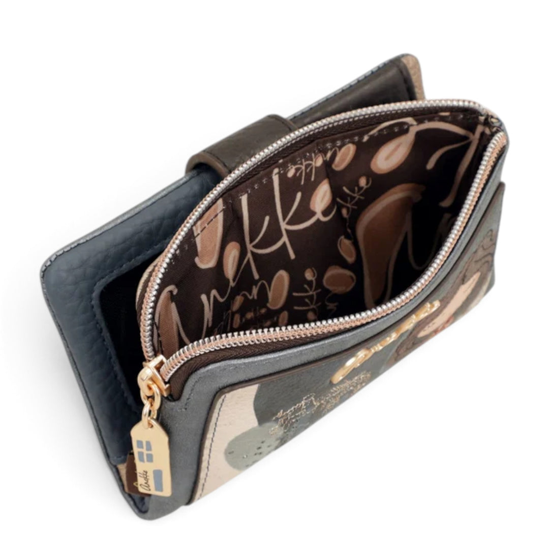ada-shoes.ro Anekke Tulip medium wallet in faux leather with a zippered coin compartment and printed fabric lining.
