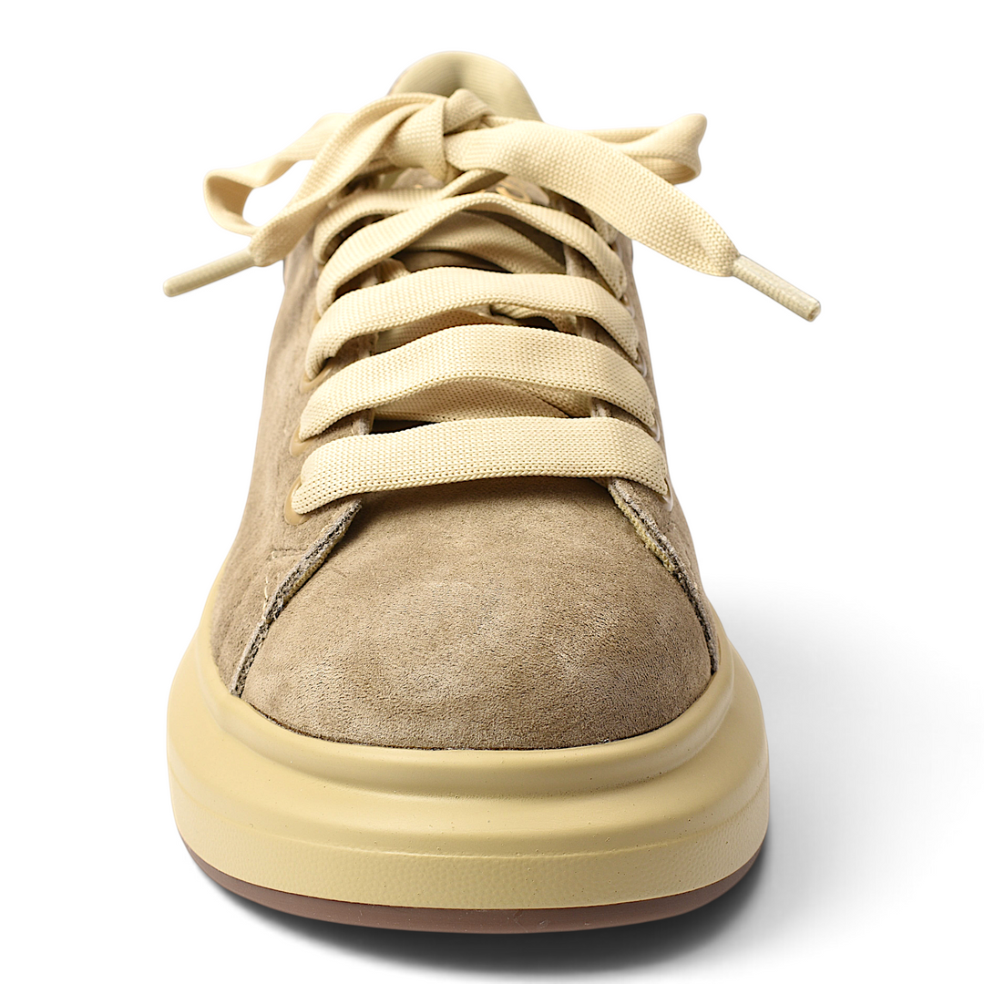 ada-shoes.ro Pass Collection beige suede sneakers with thick platform soles and wide laces for a casual look.