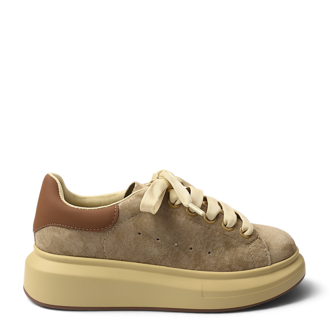 ada-shoes.ro Pass Collection beige suede sneakers with a thick platform sole and brown leather heel detail.