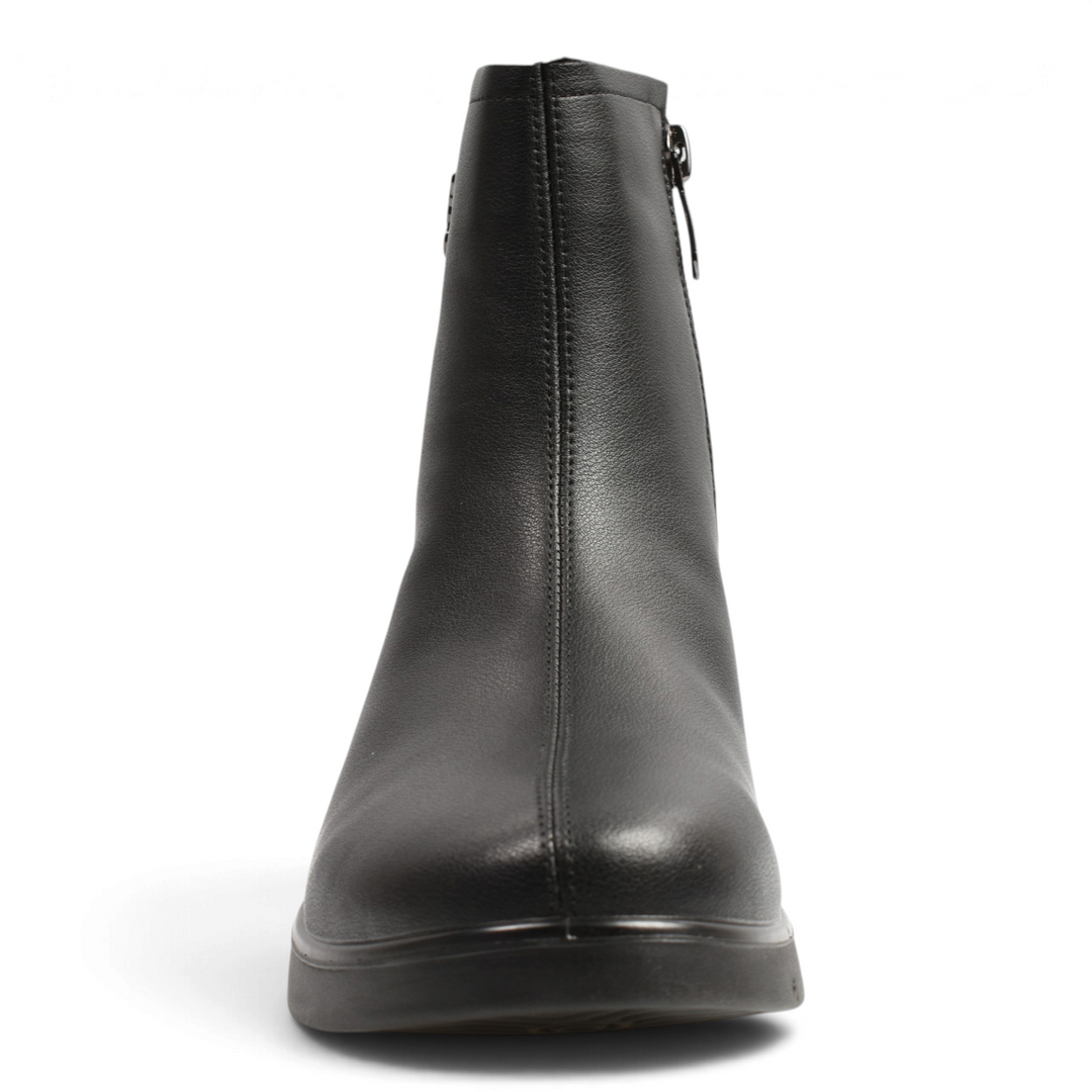 ada-shoes.ro Pass Collection black ankle boots with a side zipper and low wedge sole, front view.