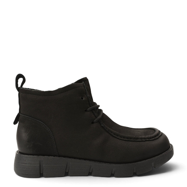 ada-shoes.ro Formazione black casual ankle boots with lace-up closure, leather interior, and flexible 3cm sole