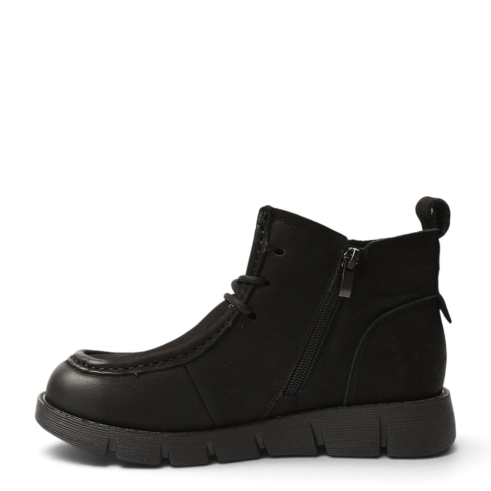 ada-shoes.ro Formazione black casual ankle boots with side zipper, lace-up closure, and flexible 3cm rubber sole.