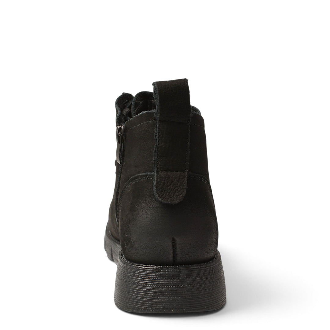ada-shoes.ro Formazione 8268 black casual boots viewed from the back showing the heel and zipper detail