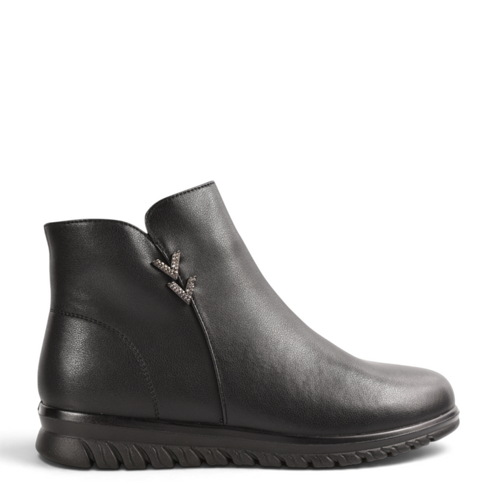 ada-shoes.ro PASS COLLECTION black leather casual ankle boots for women with side zipper and 3.5 cm sole