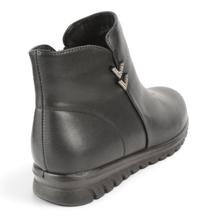 ada-shoes.ro PASS COLLECTION black leather casual ankle boots for women with side zipper and decorative detail