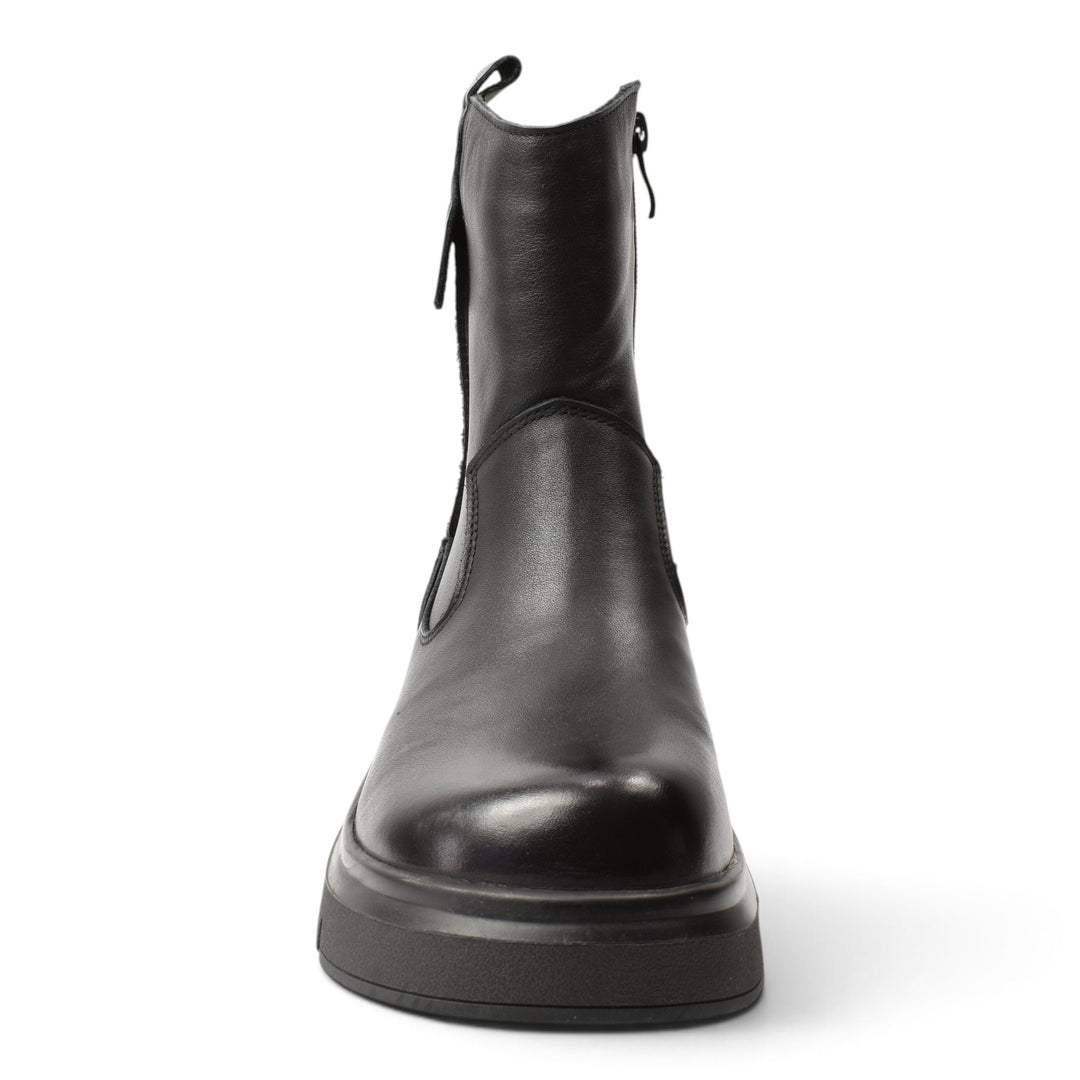 ada-shoes.ro black leather casual ankle boots with side zipper and comfortable platform sole