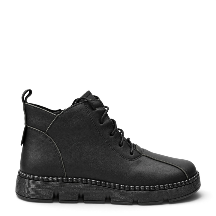 ada-shoes.ro black leather casual ankle boots with lace-up closure, side zipper, and a flexible 2.5 cm platform sole
