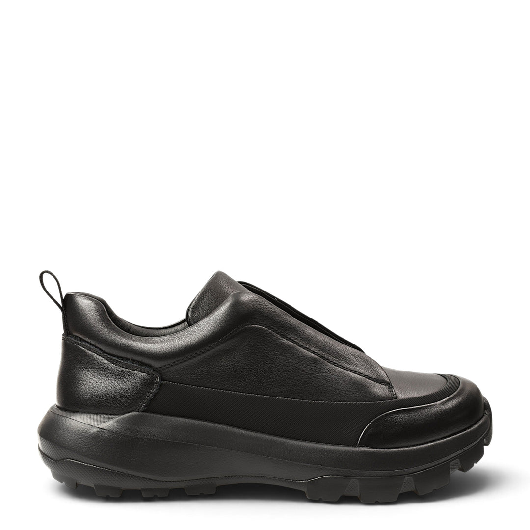 ada-shoes.ro Franco Gerardo black leather sneakers with a thick flexible sole and slip-on design for men