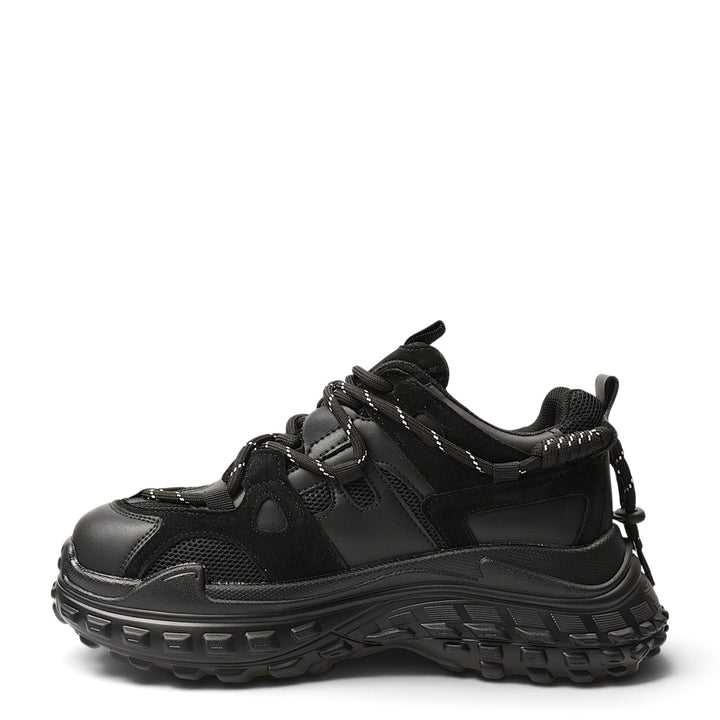 ada-shoes.ro black sneakers featuring a mix of natural leather and suede with a chunky 5cm flexible sole and laces.