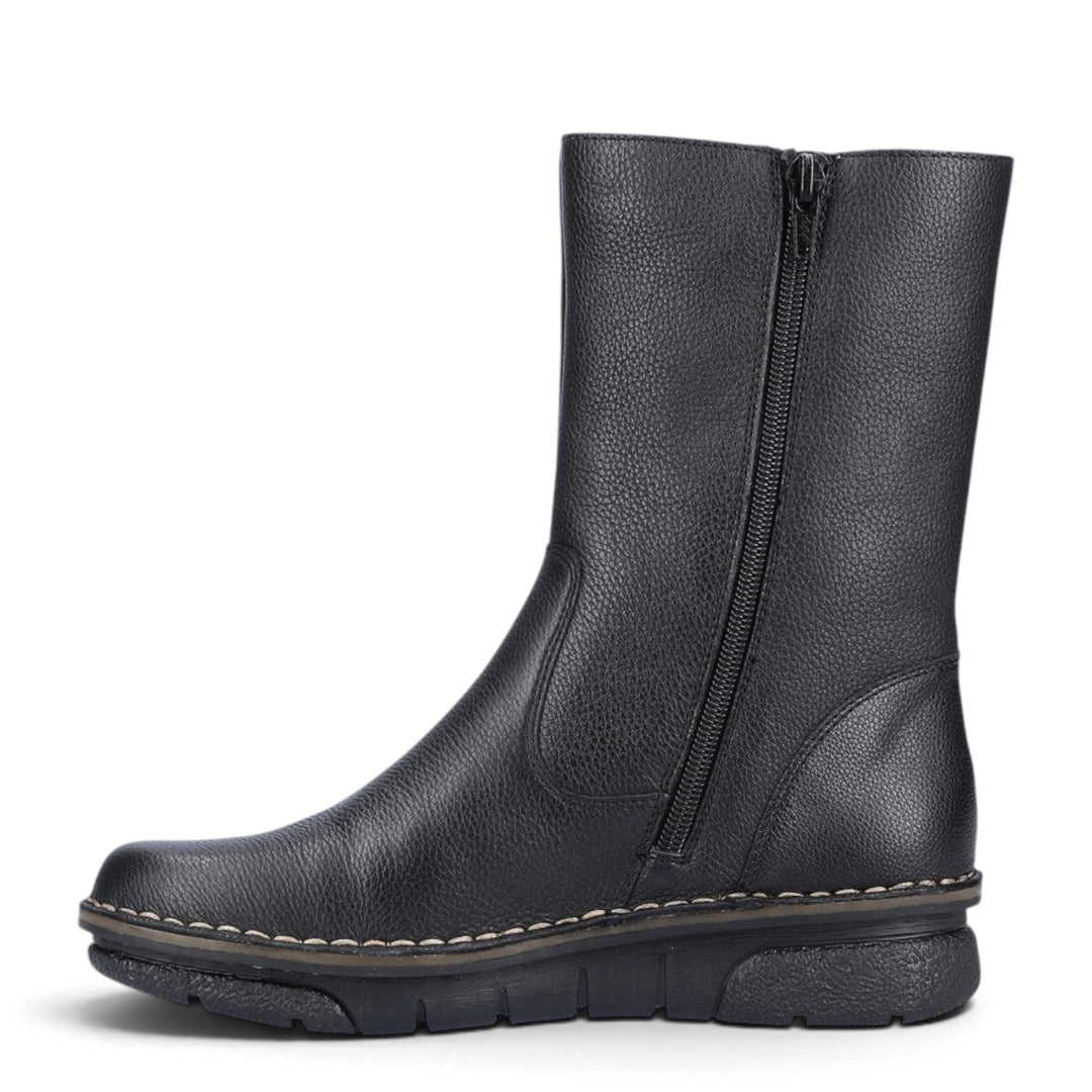 ada-shoes.ro black leather boots with wool lining, side zipper, and comfortable sole for winter