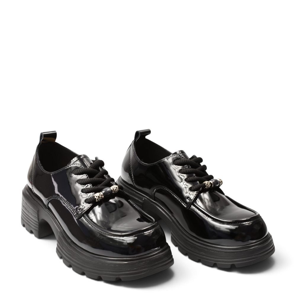 ada-shoes.ro Pass Collection black patent leather casual shoes with lace-up closure and chunky 5cm platform sole
