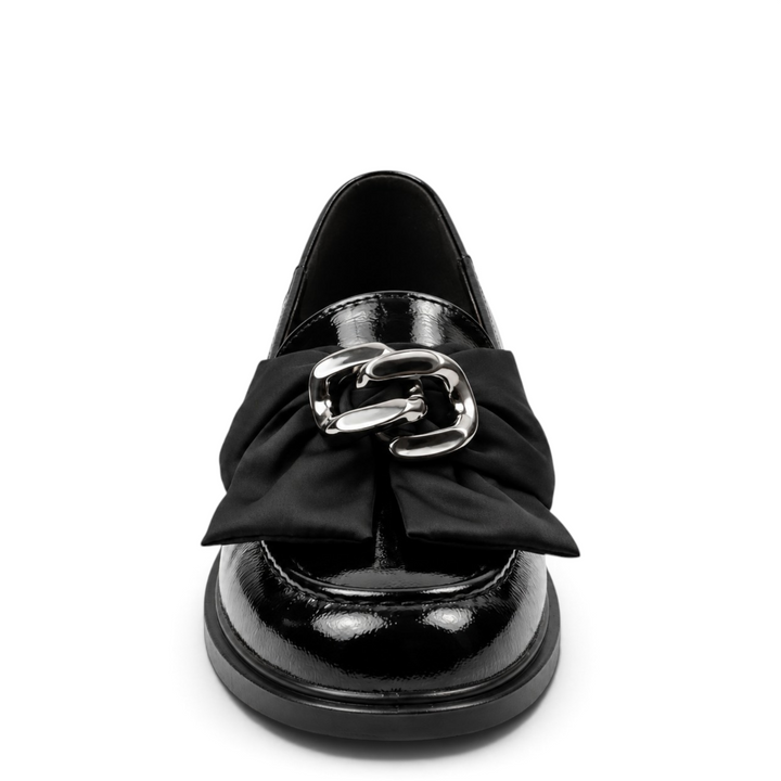 ada-shoes.ro black patent leather loafers with a decorative bow and silver chain detail on the front