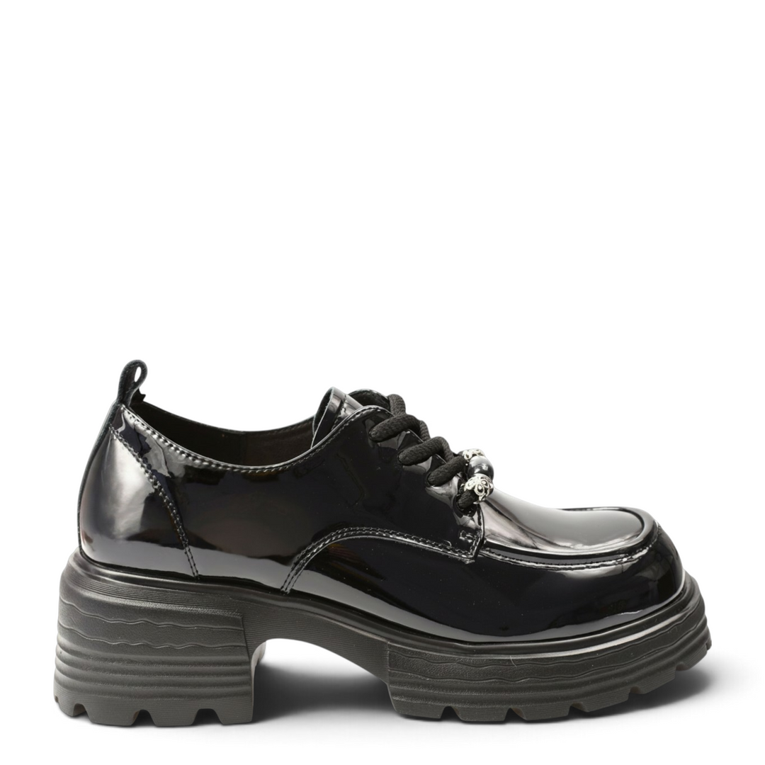 ada-shoes.ro black patent leather casual shoes with lace-up closure and chunky 5cm platform sole