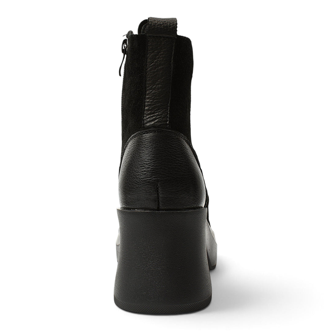 Back view of ada-shoes.ro black suede ankle boots with a 7 cm block heel and side zipper detail.
