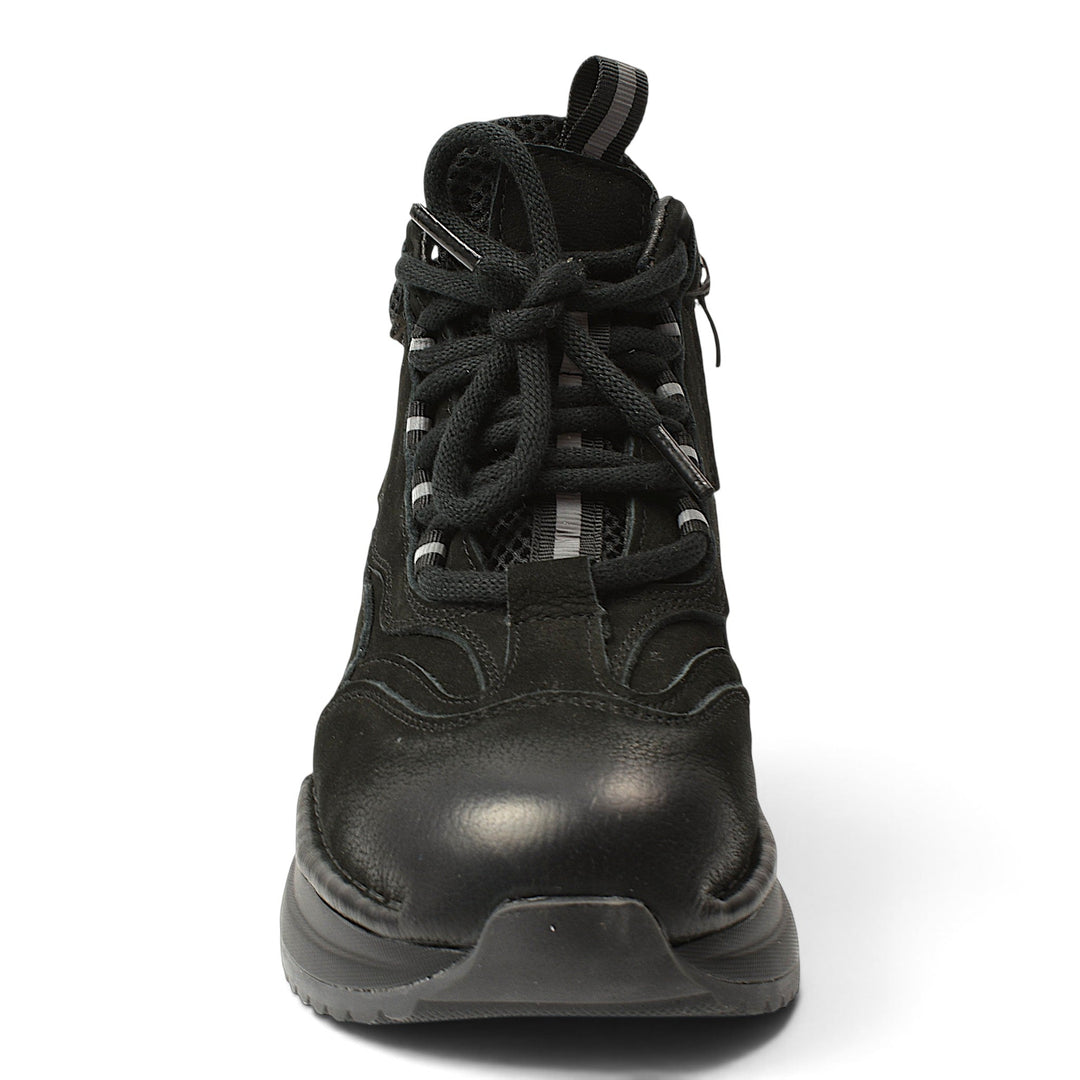 ada-shoes.ro Franco Gerardo black suede casual ankle boots with laces and side zipper on a white background