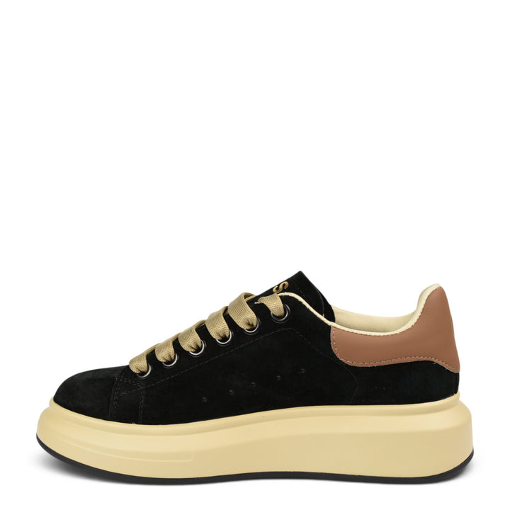 ada-shoes.ro Pass Collection black suede trainers with a chunky beige platform sole and metallic gold laces